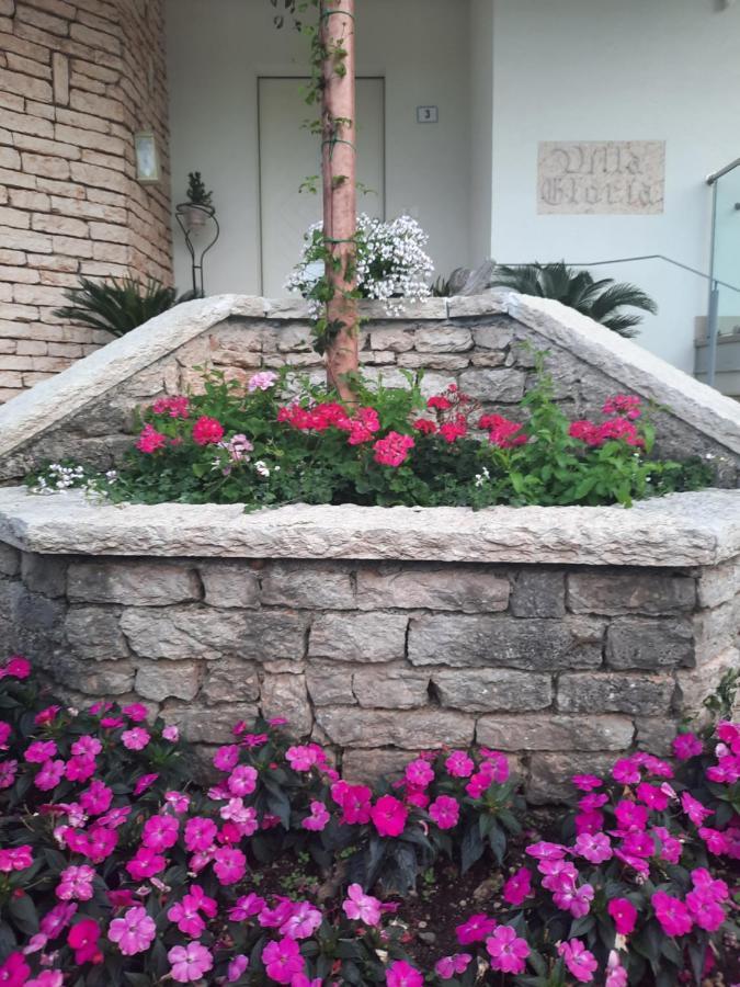 Appartamenti Villa Gloria Peschiera del Garda Exterior photo